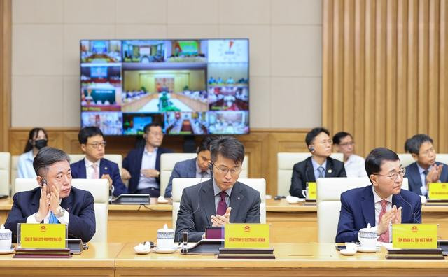 Đại diện các hiệp hội, doanh nghiệp Hàn Quốc tại Việt Nam tại cuộc gặp - Ảnh: VGP/Nhật Bắc