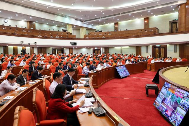Hội nghị được tổ chức kết hợp trực tiếp và trực tuyến - Ảnh: VGP/Nhật Bắc Hội nghị được tổ chức kết hợp trực tiếp và trực tuyến - Ảnh: VGP/Nhật Bắc