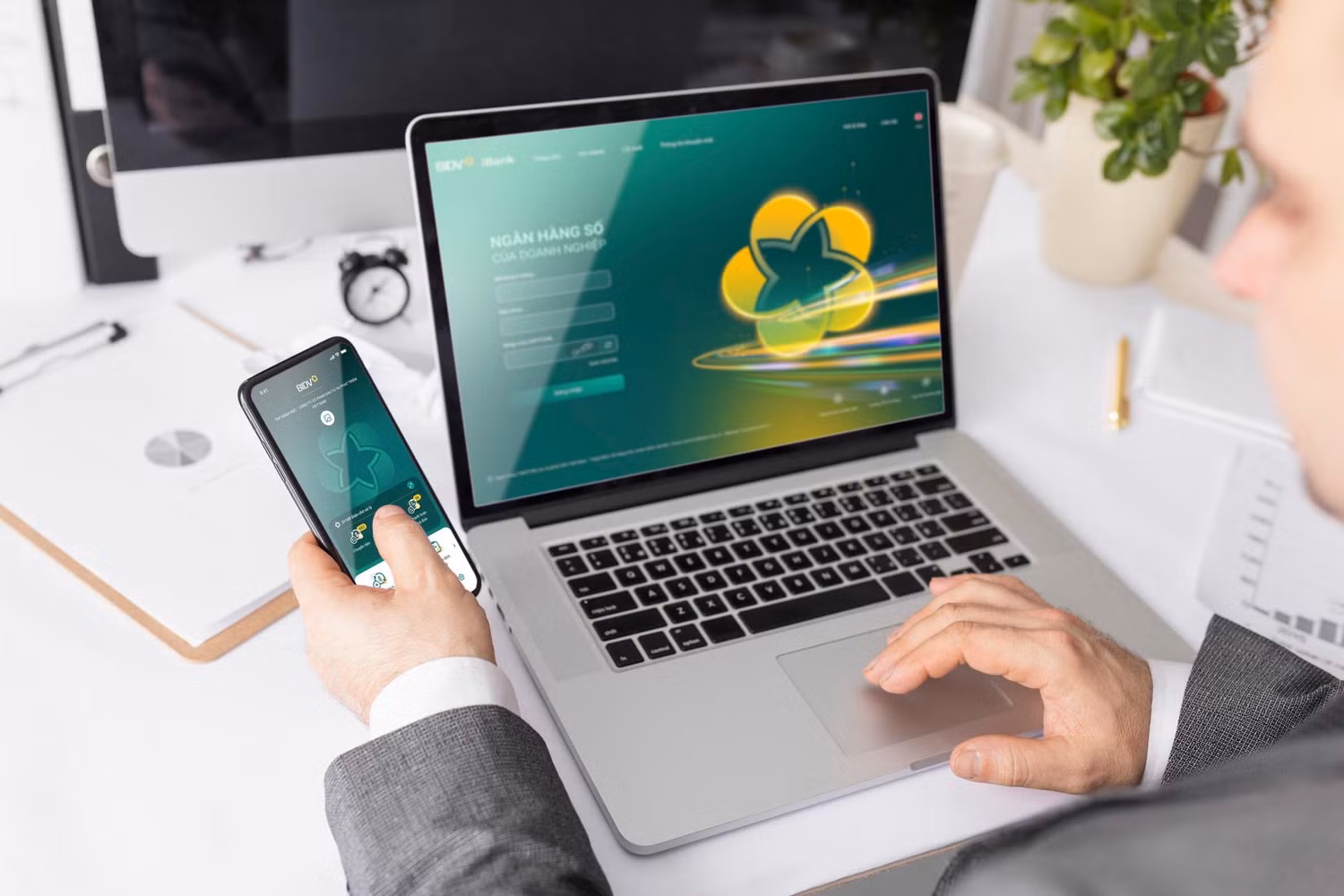 Omni BIDV iBank – Trải nghiệm vượt trội trên nền tảng ngân hàng số Omni BIDV iBank – Trải nghiệm vượt trội trên nền tảng ngân hàng số