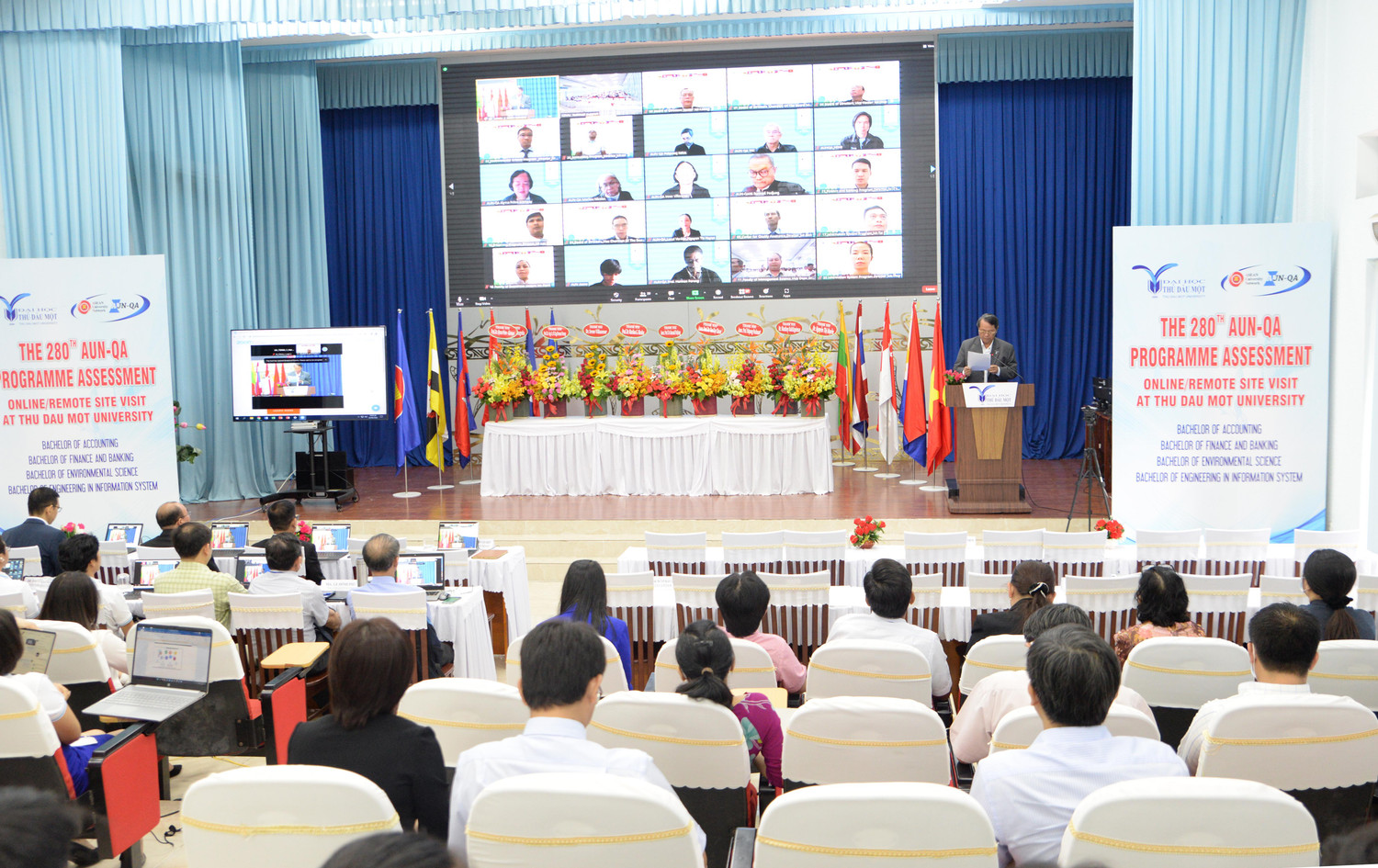 Trường Đại học Thủ Dầu Một đã kiểm định thành công 8 chương trình đào tạo theo chuẩn AUN-QA