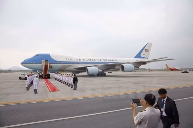 Tổng thống Barack Obama rời Hà Nội vào Sài Gòn ảnh 3 Tổng thống Barack Obama rời Hà Nội vào Sài Gòn ảnh 3