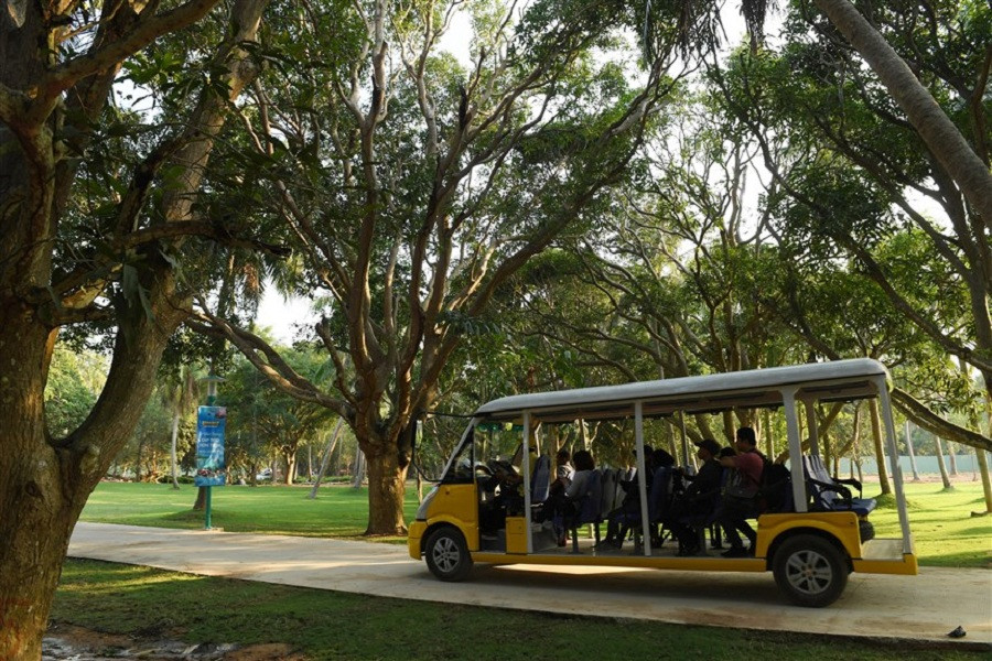Sun World Hon Thom Nature Park.