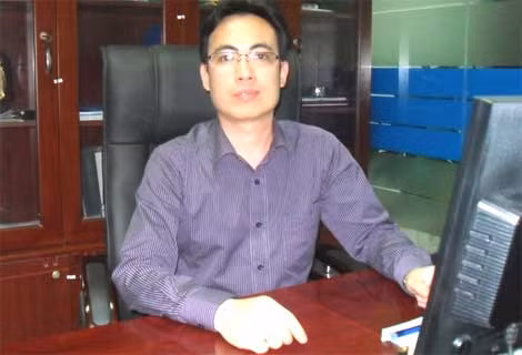 Ông Trần Xuân Kiên, Chủ tịch HĐQT kiêm Tổng Giám đốc Công ty CP Thế giới số Trần Anh chỉ cho biết: “Chủ đầu tư là Công ty Thủ đô 2, thủ tục xây dựng cũng do bên Thủ đô lo. Vì vậy, anh cứ làm việc với bên Thủ đô 2, bên Trần Anh không có ý kiến gì và cũng không có phát ngôn gì". Ảnh VTC
