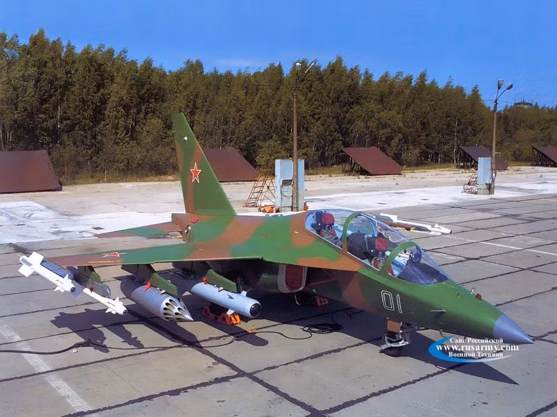 Vũ khí có thể trang bị trên máy bay Yak-130 Vũ khí có thể trang bị trên máy bay Yak-130