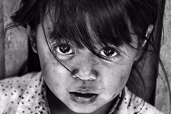 Ánh mắt trẻ thơ miền núi.