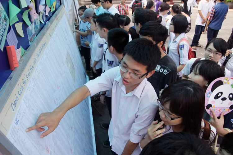 Thi tốt nghiệp THPT: Đặc biệt lưu ý với môn thi Ngoại ngữ ảnh 1