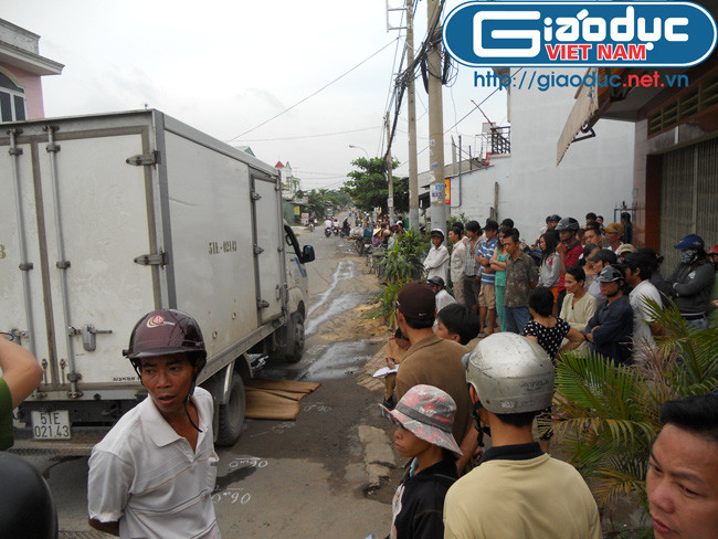 Do thiếu quan sát khi lùi xe, tài xế gây tai nạn chết người.