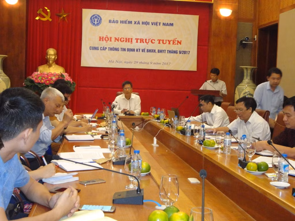 Theo lãnh đạo Bảo hiểm xã hội Việt Nam cho biết, 9 tháng đầu năm đã thanh toán chi phí khám chữa bệnh cho trên 124 triệu lượt người. Ảnh: Bảo hiểm xã hội Việt Nam. Theo lãnh đạo Bảo hiểm xã hội Việt Nam cho biết, 9 tháng đầu năm đã thanh toán chi phí khám chữa bệnh cho trên 124 triệu lượt người. Ảnh: Bảo hiểm xã hội Việt Nam.