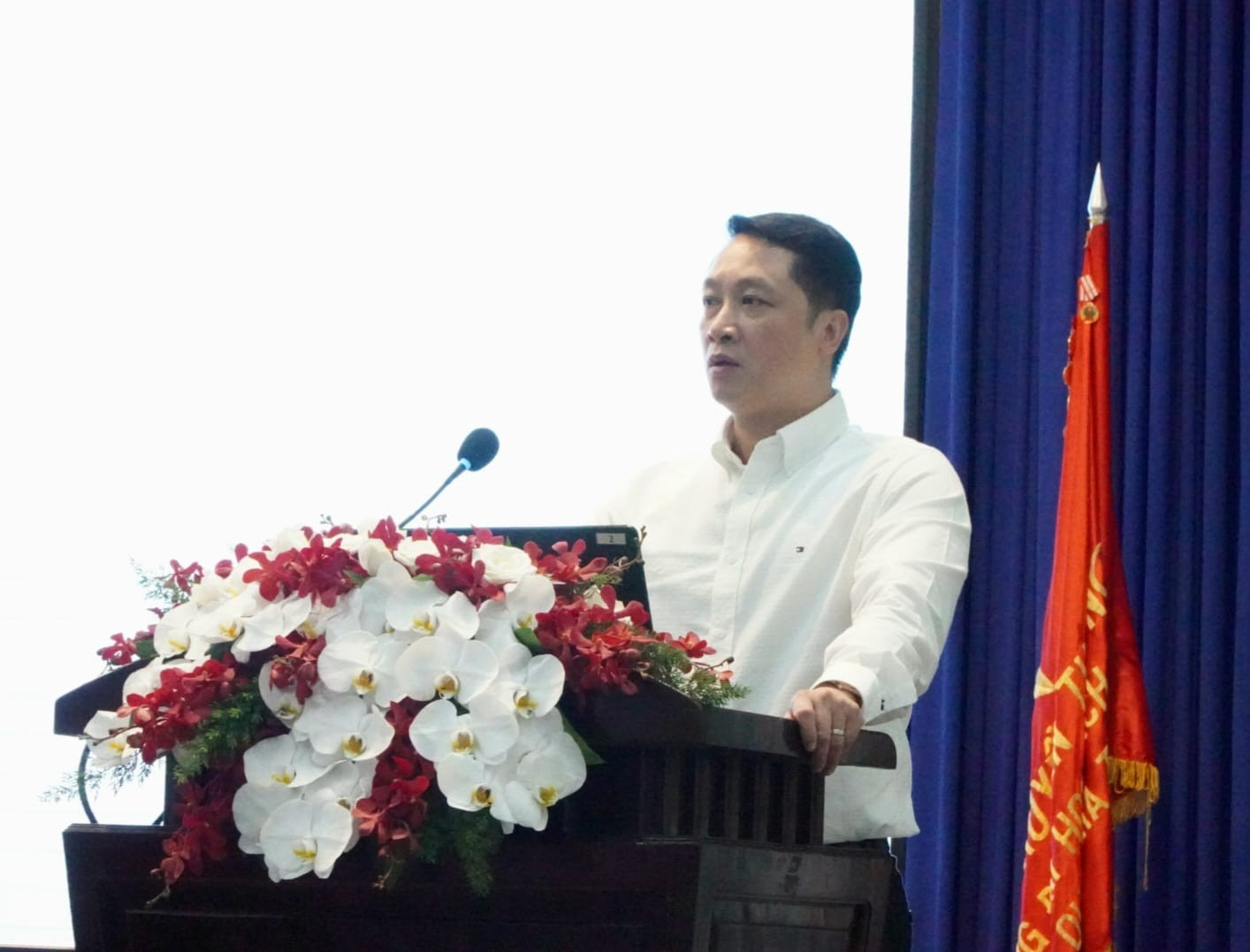 Ông Nguyễn Đức Cường - Chánh Thanh tra Bộ Giáo dục và Đào tạo phát biểu tại hội nghị (ảnh: V.D)