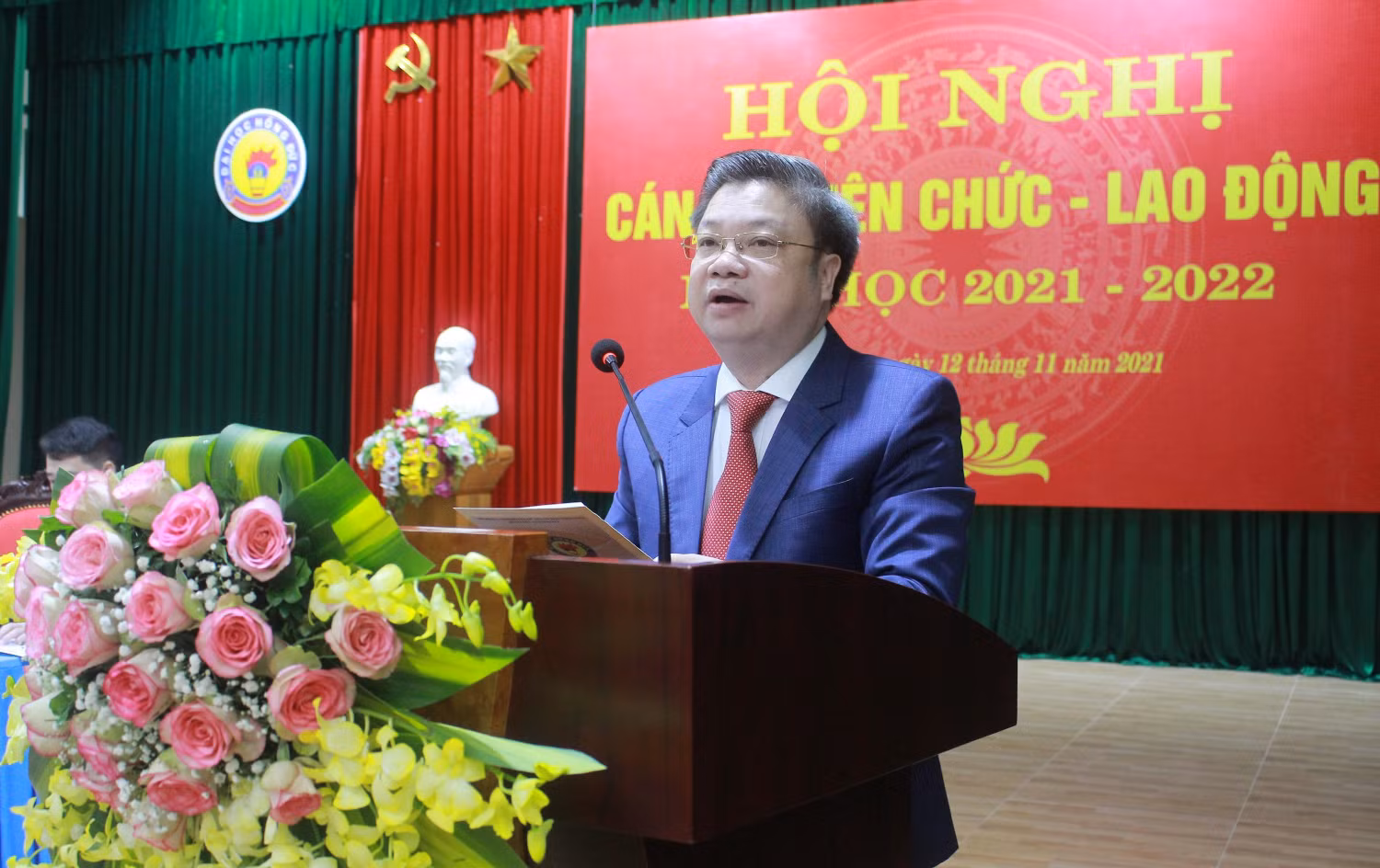 Phó giáo sư, Tiến sĩ Bùi Văn Dũng - Hiệu trưởng Trường Đại học Hồng Đức (Thanh Hóa) - Ảnh: NTCC