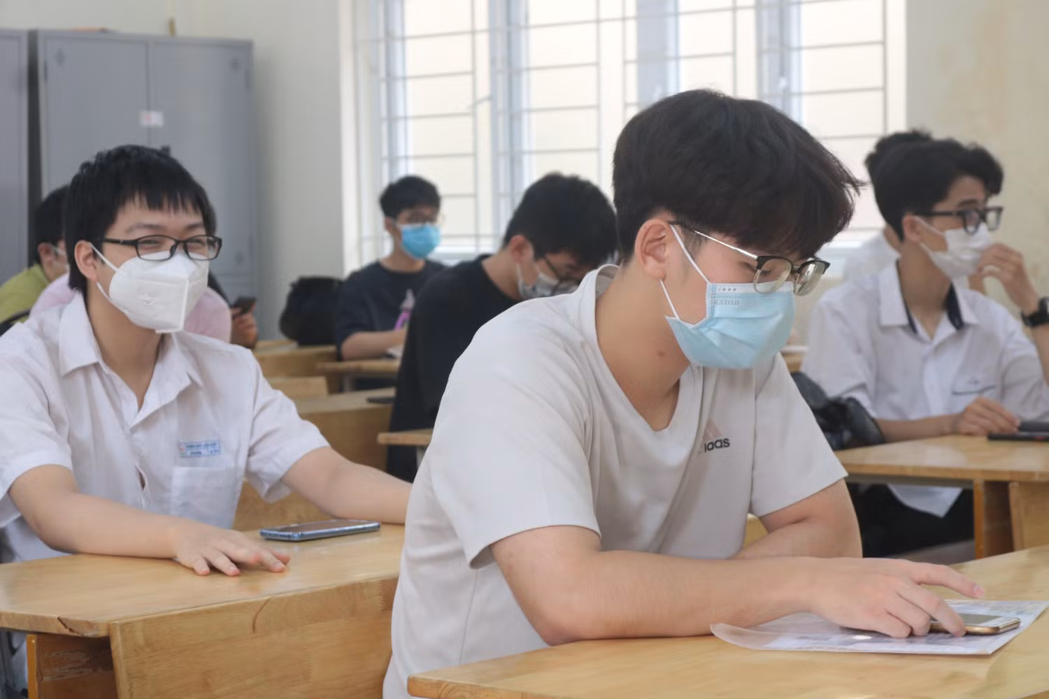 Việc dạy môn học tích hợp đang gây ra nhiều khó khăn cho các trường trung học cơ sở trên cả nước khi đội ngũ giáo viên chưa được đào tạo chuyên sâu về nội dung môn học mới. Ảnh minh họa: Doãn Nhàn Việc dạy môn học tích hợp đang gây ra nhiều khó khăn cho các trường trung học cơ sở trên cả nước khi đội ngũ giáo viên chưa được đào tạo chuyên sâu về nội dung môn học mới. Ảnh minh họa: Doãn Nhàn