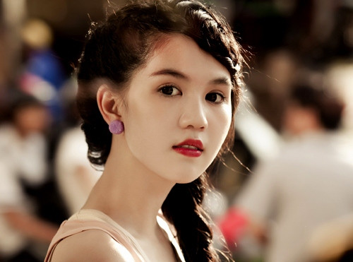 Ngọc Trinh cho biết, mình không viết status chỉ trích fan K-pop và cũng không có ý chỉ trích ai. Ngọc Trinh cho biết, mình không viết status chỉ trích fan K-pop và cũng không có ý chỉ trích ai.