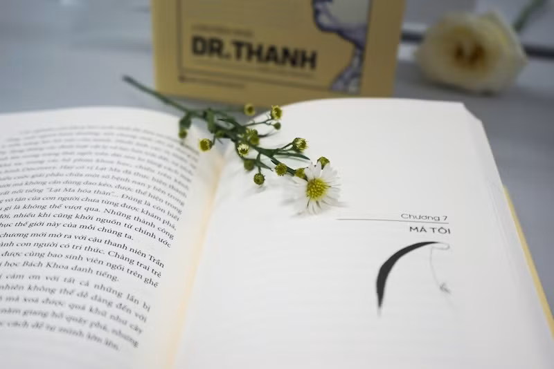Bức họa “Mẹ” trong chương 7 của cuốn sách tái bản.