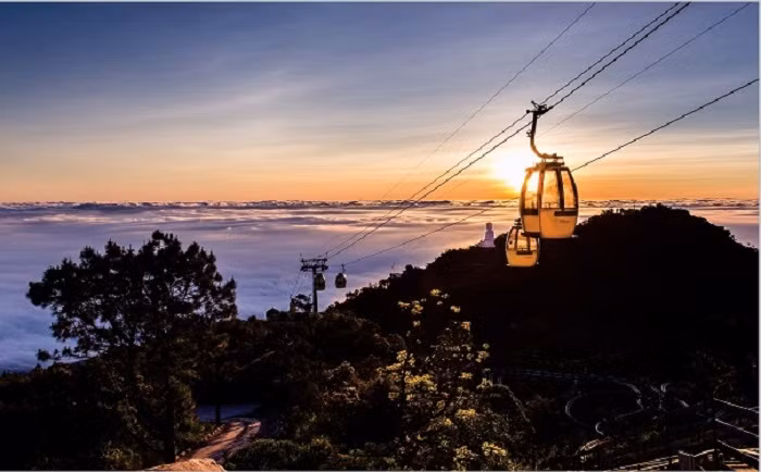 Cáp treo tại khu du lịch Sun World Ba Na Hills.