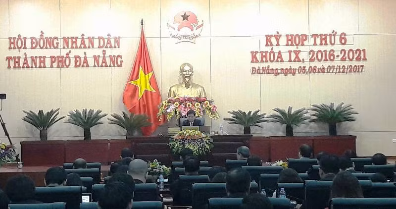 Bí thư Đà Nẵng yêu cầu thực hiện tốt công tác quy hoạch, tuyển dụng, thu hút, sử dụng cán bộ, công chức, viên chức, đảm bảo công khai, minh bạch.Ảnh: TT