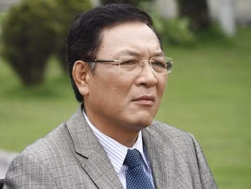 Bộ trưởng Phạm Vũ Luận đang đối mặt với một loạt khó khăn của ngành giáo dục.