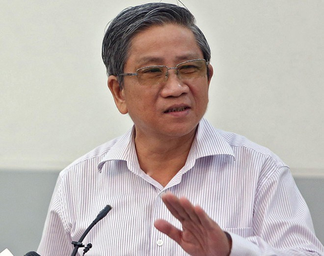 GS Nguyễn Minh Thuyết nhận định, kỳ thi "2 trong 1" mà Bộ Giáo dục vừa nêu ra chưa thể tránh được cồng kềnh, lãng phí. Bộ Giáo dục cần đầu tư cho phân luồng, đấy là việc mà các nền giáo dục tiên tiến đã làm. GS Nguyễn Minh Thuyết nhận định, kỳ thi "2 trong 1" mà Bộ Giáo dục vừa nêu ra chưa thể tránh được cồng kềnh, lãng phí. Bộ Giáo dục cần đầu tư cho phân luồng, đấy là việc mà các nền giáo dục tiên tiến đã làm.