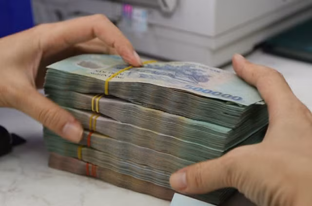 Gửi tiết kiệm sẽ phải nộp thuế thu nhập? (ảnh minh họa).