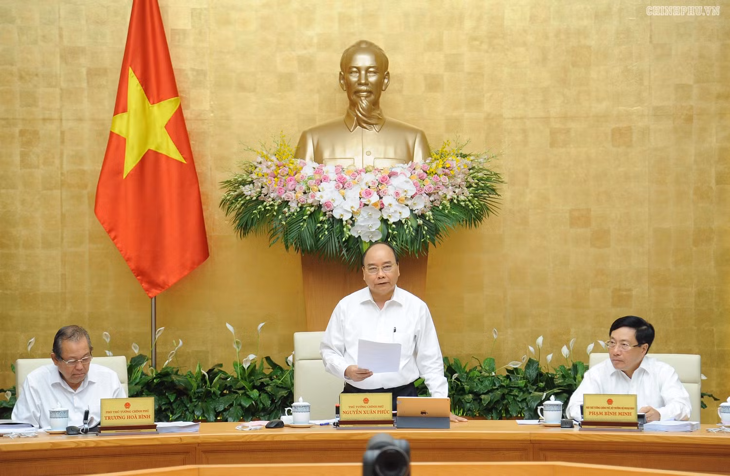 Thủ tướng chủ trì phiên họp. Ảnh: VGP Thủ tướng chủ trì phiên họp. Ảnh: VGP