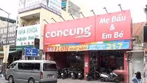 Có những cán bộ quản lý thị trường đạo đức yếu kém ảnh 3