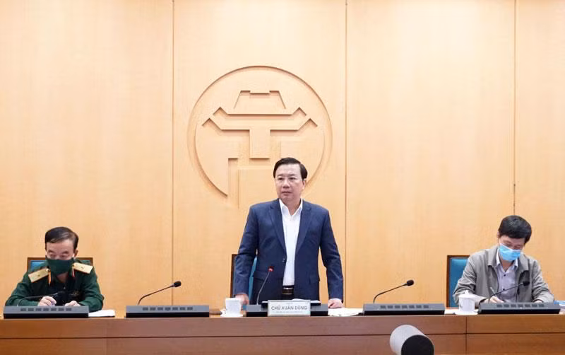 Phó Chủ tịch Ủy ban nhân dân thành phố Chử Xuân Dũng phát biểu (ảnh: Hà Nội mới)