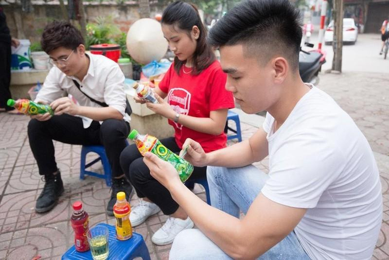 Đến hẹn lại lên, chương trình khuyến mãi hè của Tân Hiệp Phát tiếp tục thu hút hàng triệu bạn trẻ tham gia săn giải thưởng.