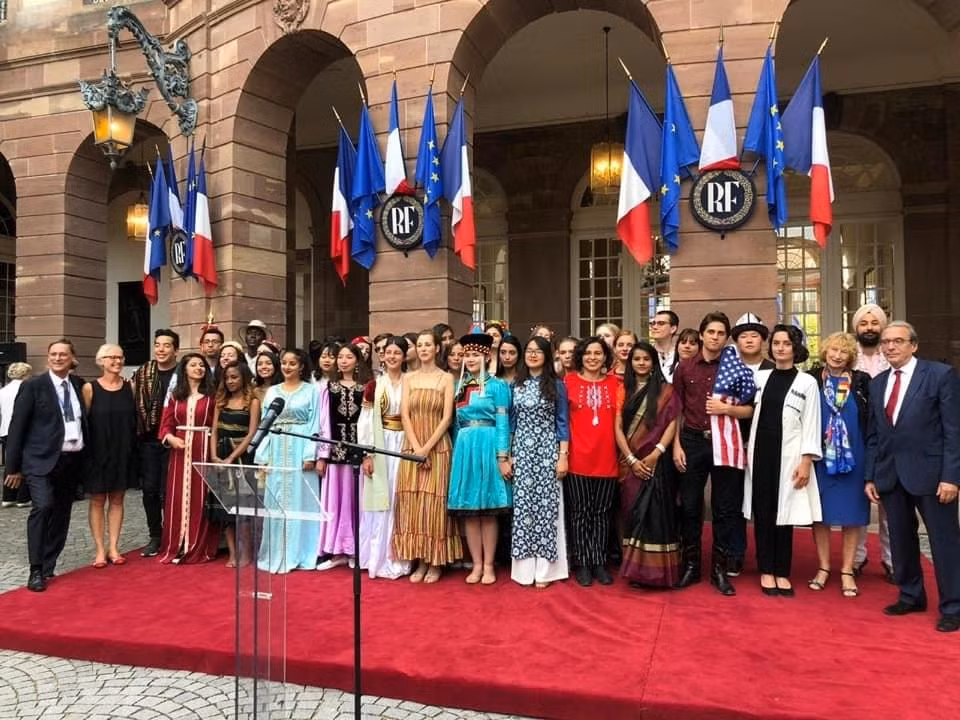 Tiếng Pháp đã mang đến cho Linh nhiều cơ hội, trải nghiệm mới. (Ảnh: Nhân vật cung cấp)