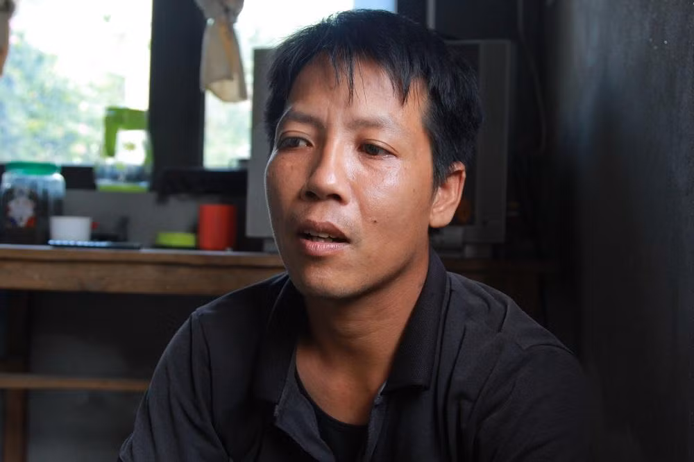 Thầy giáo Vũ Anh Hào trải lòng sau bao biến cố khiến anh phải nghỉ dạy. (Ảnh: Mạnh Đoàn) Thầy giáo Vũ Anh Hào trải lòng sau bao biến cố khiến anh phải nghỉ dạy. (Ảnh: Mạnh Đoàn)