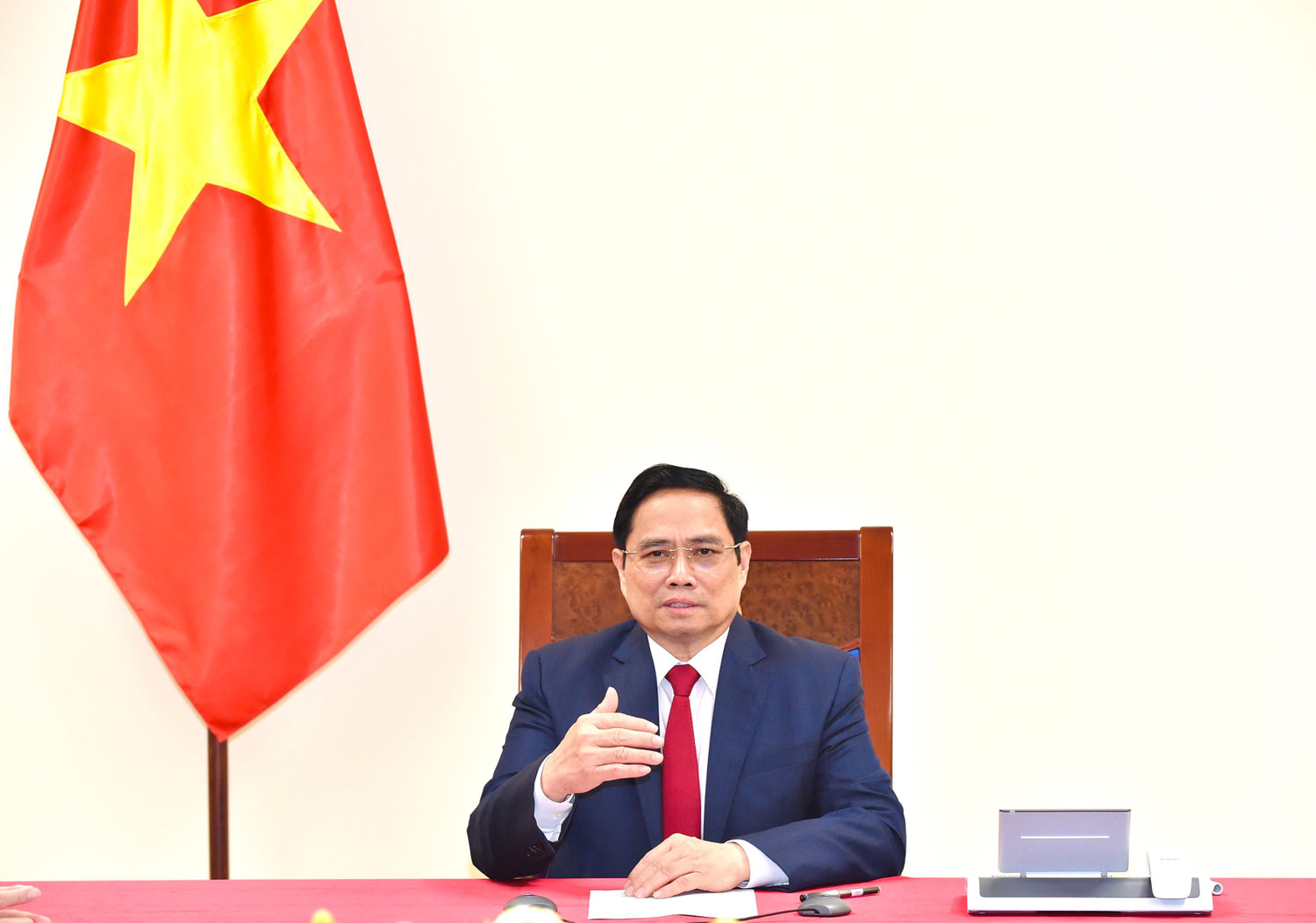 Thủ tướng Phạm Minh Chính điện đàm với Tổng Giám đốc WHO. Ảnh: VGP/Nhật Bắc Thủ tướng Phạm Minh Chính điện đàm với Tổng Giám đốc WHO. Ảnh: VGP/Nhật Bắc