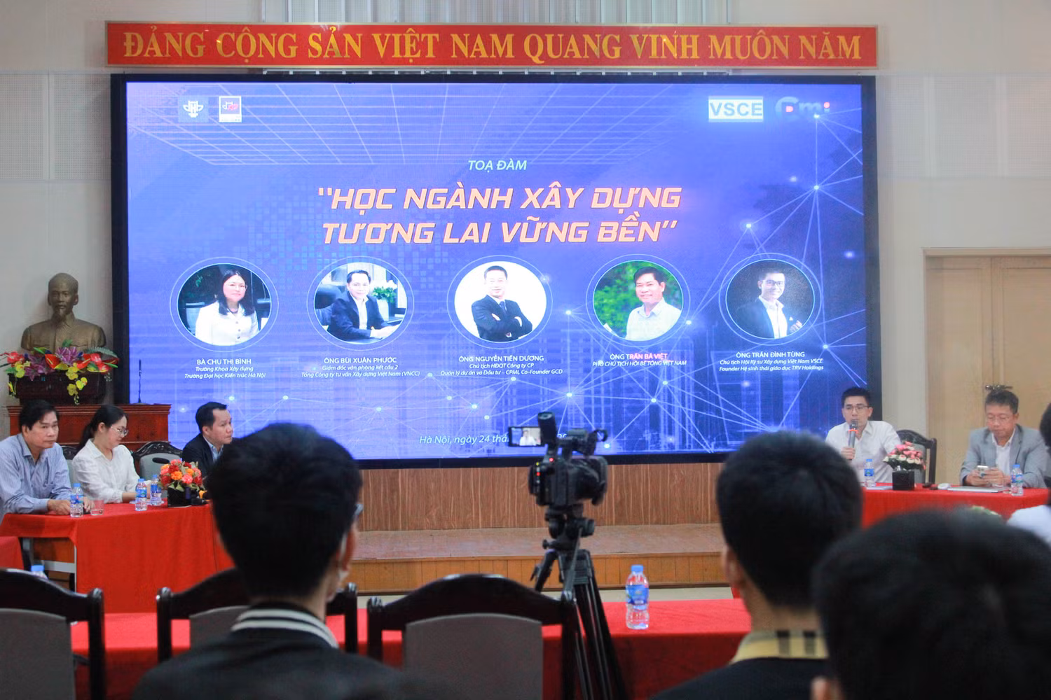toa-dam-hoc-nganh-xay-dung-tuong-lai-vung-ben-HAU (2).jpg