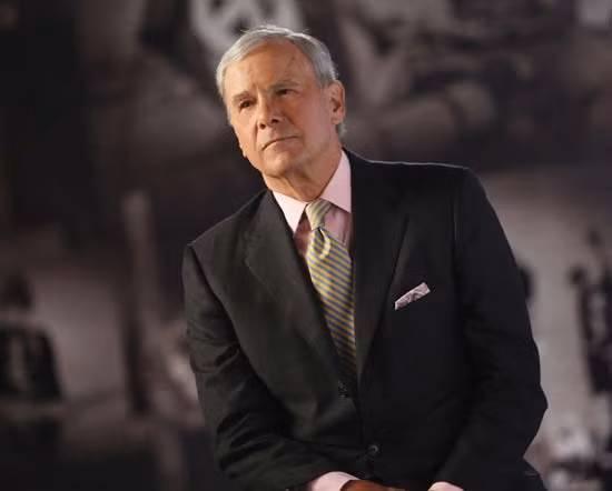 Nhà báo nổi tiếng Tom Brokaw, cựu Tổng biên tập NBC Nightly News NHỮNG HOTGIRL TỪNG THI ĐỖ THỦ KHOA ĐẠI HỌC Nhà báo nổi tiếng Tom Brokaw, cựu Tổng biên tập NBC Nightly News NHỮNG HOTGIRL TỪNG THI ĐỖ THỦ KHOA ĐẠI HỌC