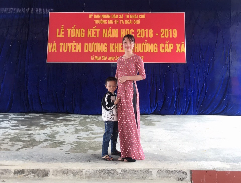 Cô Duyên gắn bó với giáo dục vùng cao, cắm bản đã 15 năm (Ảnh:V.N)