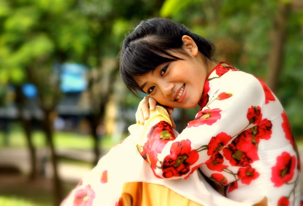 Thùy Liên tự giới thiệu bản thân là một người rất năng động, có khả năng tự tin đứng trước mọi người...