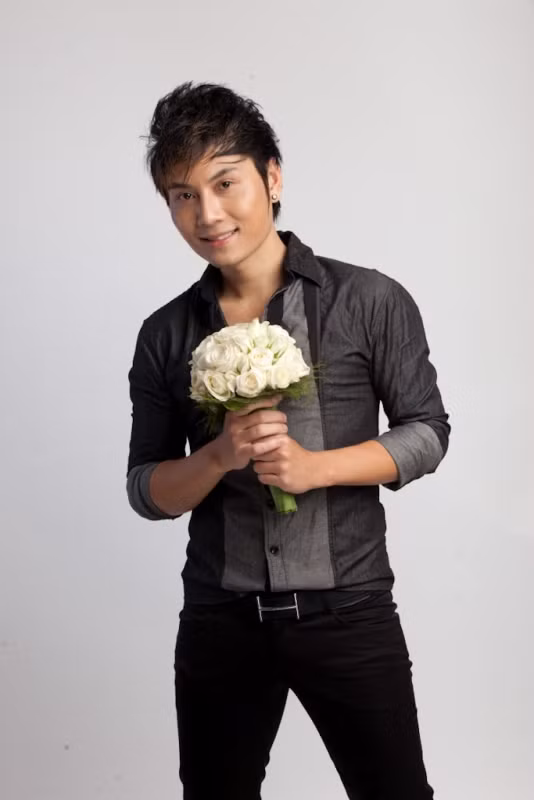 Trong năm qua, Trần Nam đã có album Giữ mãi trong tim, song ca cùng ca sĩ Quang Hà.