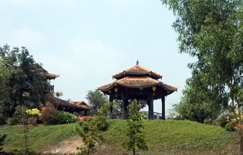Một góc khu du lịch văn hóa. (Ảnh: T.M)