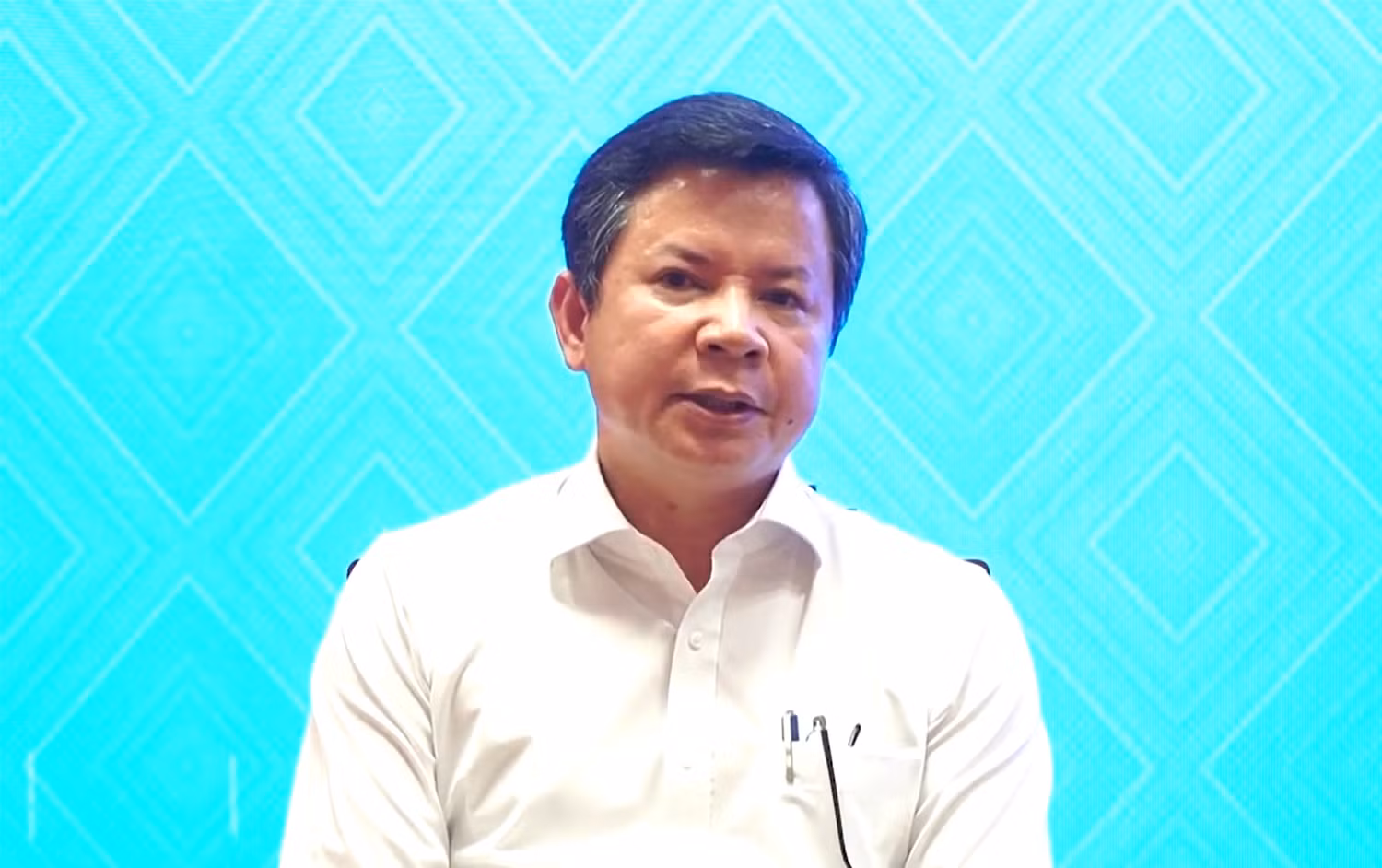 Ông Nguyễn Tân - Giám đốc Sở Giáo dục và Đàọ tạo Thừa Thiên Huế. Ảnh chụp màn hình