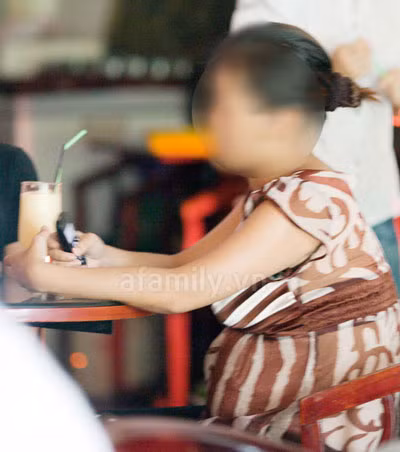 Gặp thiếu nữ chưa đẻ đã rao cho con ở Hà Nội ảnh 4