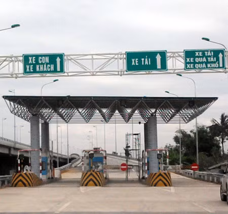 Mức phí cao nhất phương tiện đi trên cao tốc Cầu Giẽ - Ninh Bình phải trả là 280.000 đồng/lượt Mức phí cao nhất phương tiện đi trên cao tốc Cầu Giẽ - Ninh Bình phải trả là 280.000 đồng/lượt