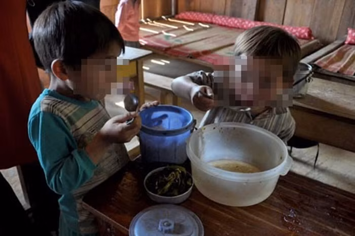Bữa ăn bán trú bị bớt xén và lời dối trá của bà Hiệu trưởng ảnh 4 Bữa ăn bán trú bị bớt xén và lời dối trá của bà Hiệu trưởng ảnh 4