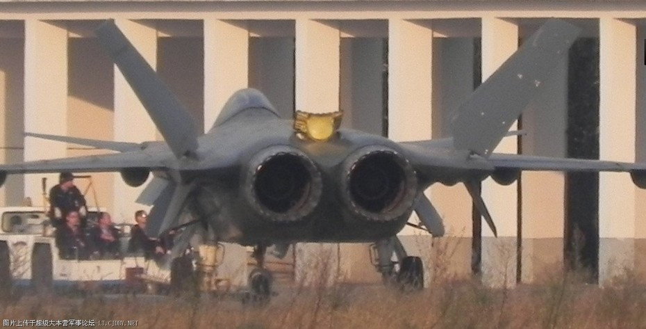 Máy bay J-20 Máy bay J-20