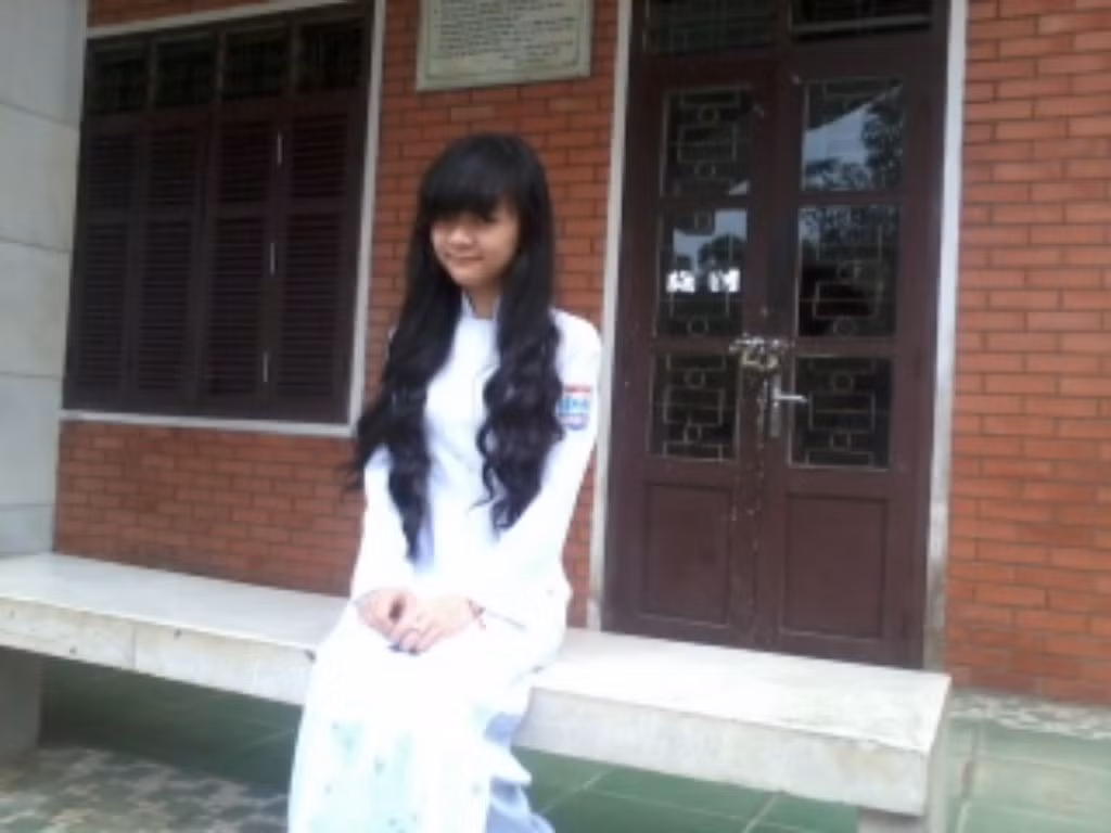 Câu châm ngôn yêu thích của Thảo là "Hãy khóc nếu muốn, nhưng không cho phép bản thân gục ngã" vì con người thì ai cũng có lúc buồn lúc vui, lúc cô đơn lúc hạnh phúc, ta hãy khóc khi ta yếu đuối nhất nhưng sau đó phải cố gắng mạnh mẽ bước tiếp,không thể để cho bản thân mình gục ngã.
