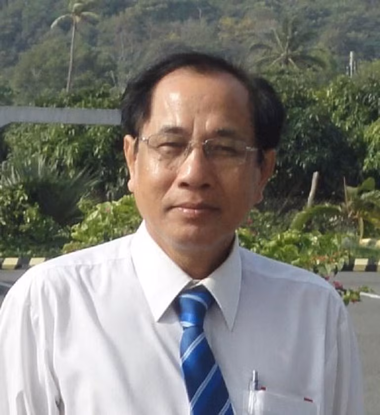 Ông Trần Đình Bá cho rằng việc Cục Hàng không Việt Nam yêu cầu đưa tàu bay qua đêm về sân bay Cần Thơ là kiểu làm chính sách “trên trời” làm khó cho các hãng hàng không - ảnh nguồn Infonet.