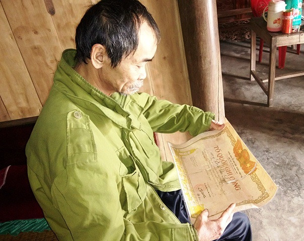 Những ngày tháng 3 luôn nhắc nhớ chúng ta không quên sự hy sinh của thế hệ trước để bảo vệ chủ quyền biển đảo (Ảnh: Thủy Phan)