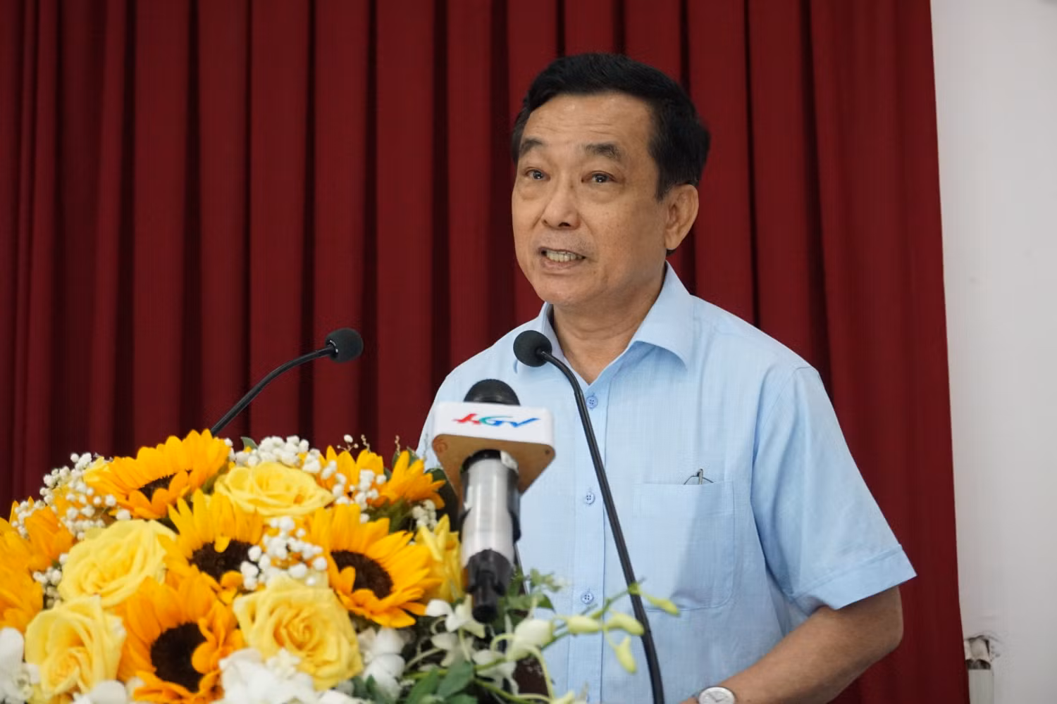 Phó Giáo sư Lê Khánh Tuấn