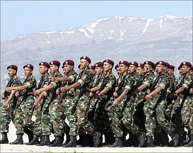 Hiện nay Chính phủ của Tổng thống Assad chỉ còn khoảng 400.000 người trung thành thuộc các lực lượng an ninh - ảnh minh họa