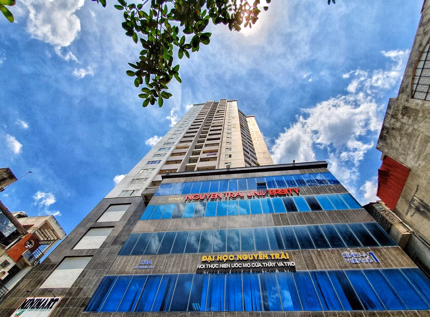 Trường đại học Nguyễn Trãi. Ảnh: website nhà trường