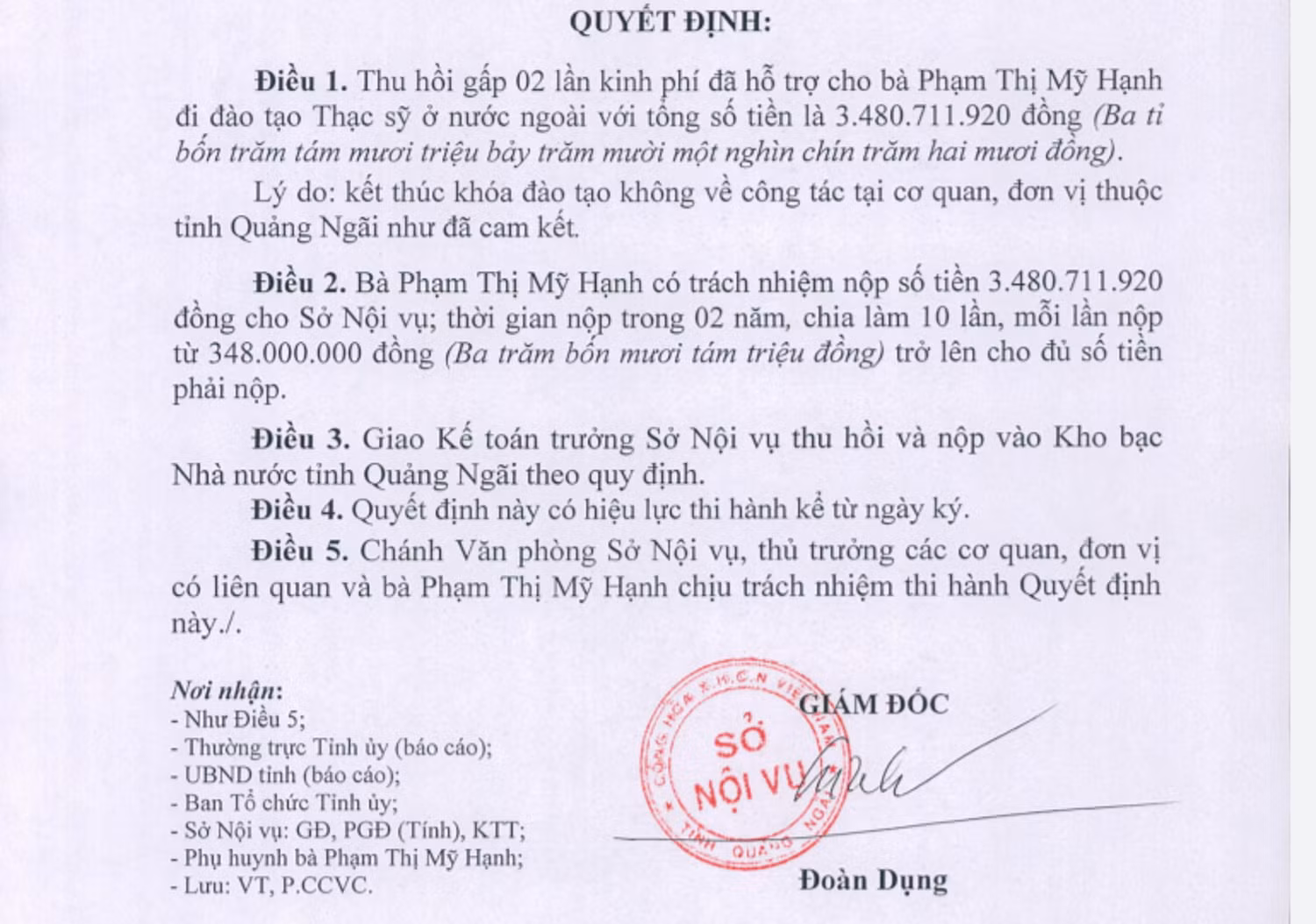 Quảng Ngãi quyết định thu hồi gấp 2 kinh phí đào tạo đối với các học viên đề án không trở về phục vụ địa phương như cam kết. Ảnh: AP Quảng Ngãi quyết định thu hồi gấp 2 kinh phí đào tạo đối với các học viên đề án không trở về phục vụ địa phương như cam kết. Ảnh: AP