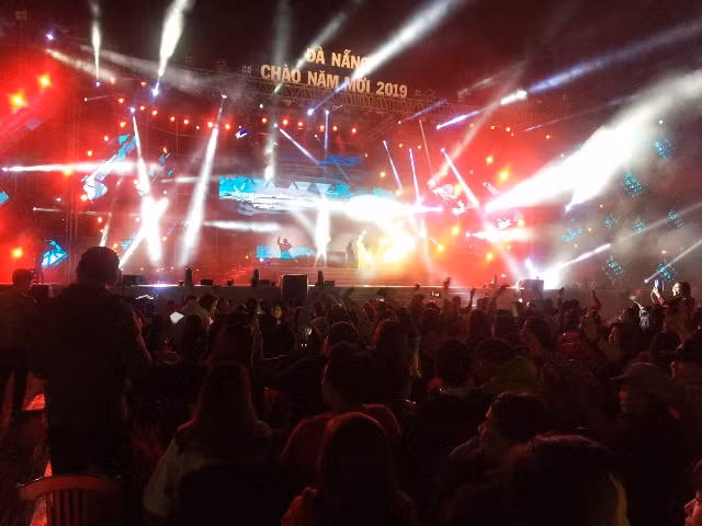 Sôi động chào đón năm mới 2019. Sôi động chào đón năm mới 2019.