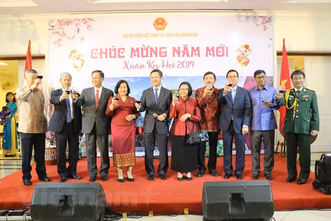 Đại Sứ quán Việt Nam tại Indonesia tổ chức Tết cộng đồng Xuân Kỷ Hợi năm 2019. Ảnh: http://vovworld.vn