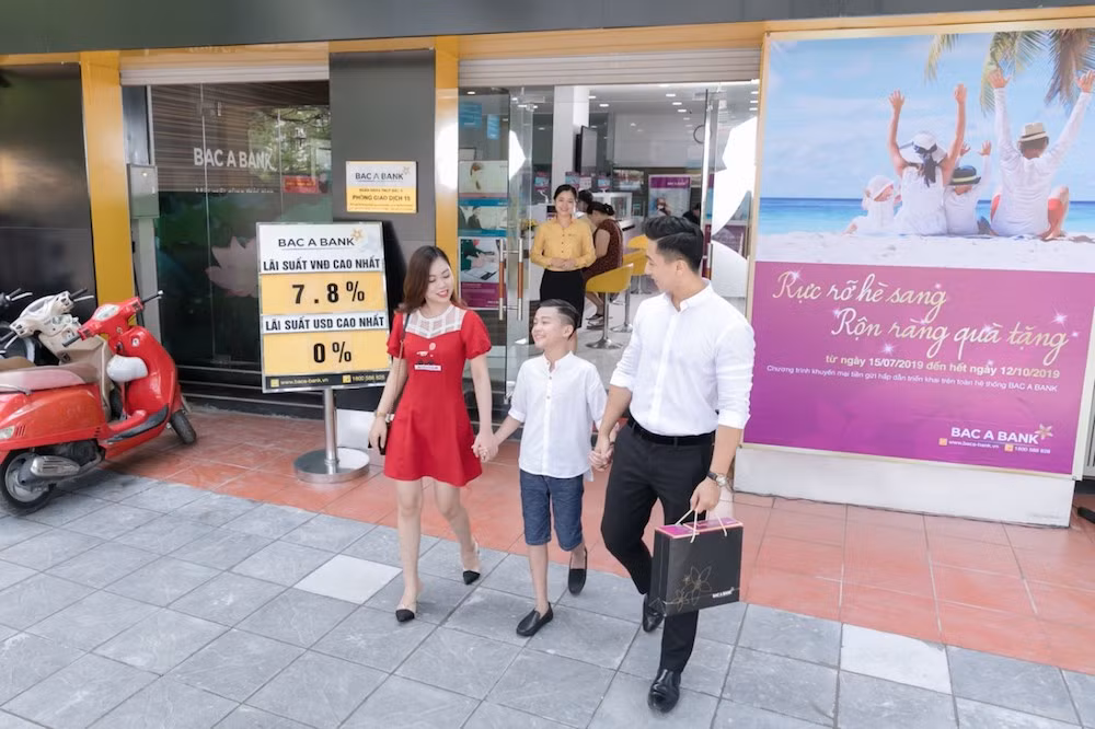 Chương trình khuyến mại "Rực rỡ hè sang, Rộn ràng quà tặng" của BAB là một trong những chương trình khuyến mại khuyến khích gửi tiền hấp dẫn trong Hè này